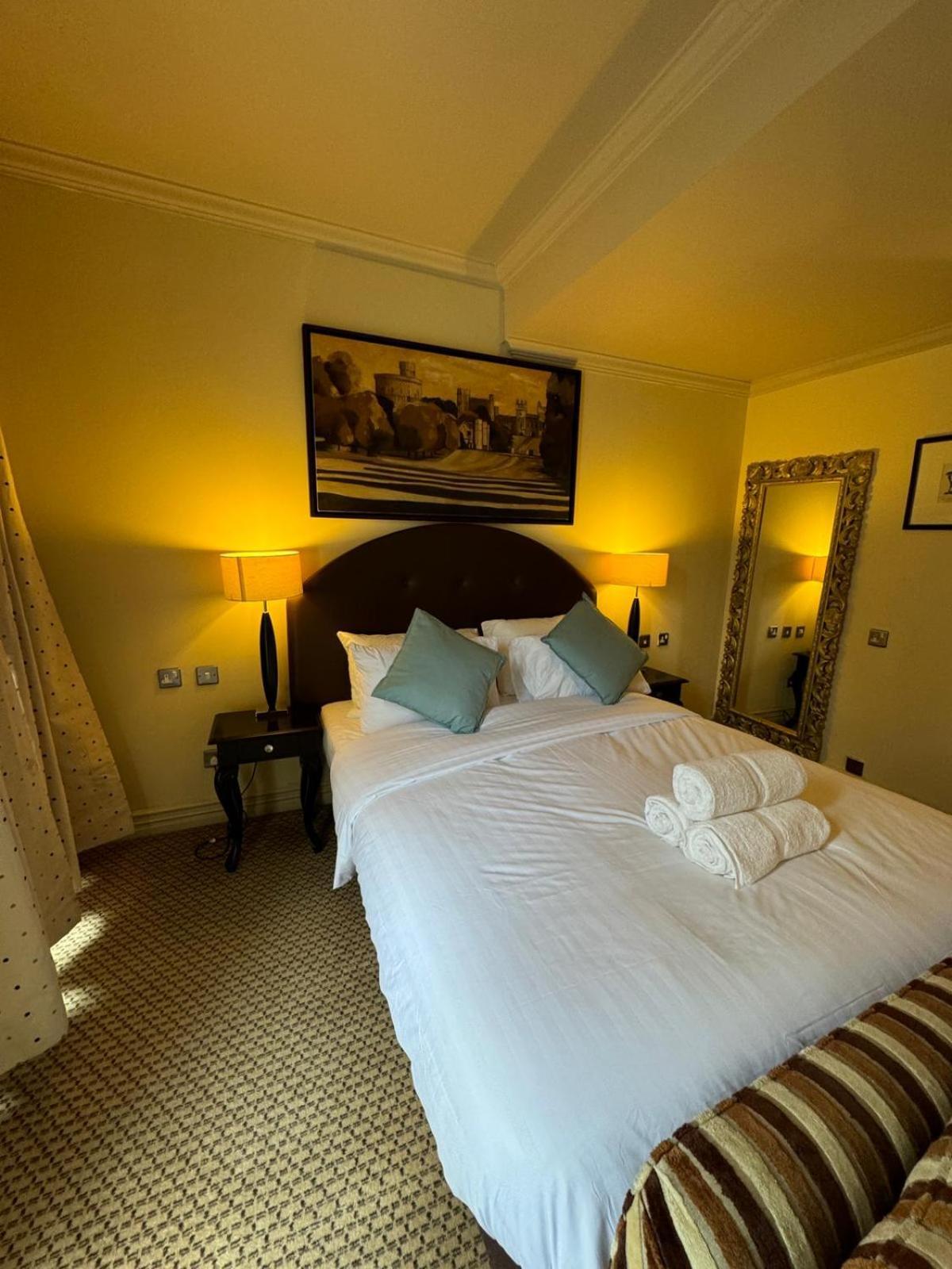 H & G Hotel Opposite Windsor Castle Exterior foto